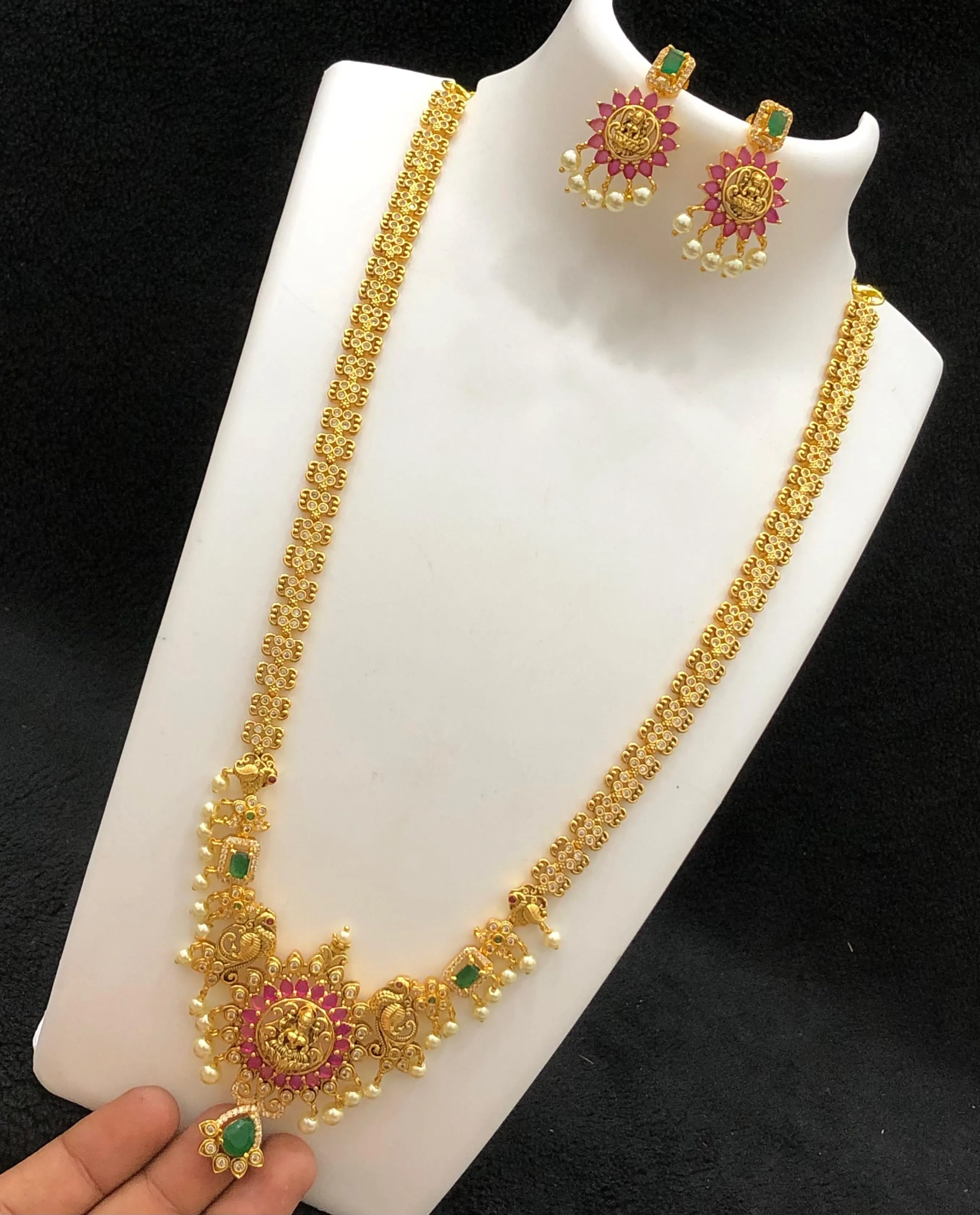 Lakshmi Stone Pearl Beads Long Haram